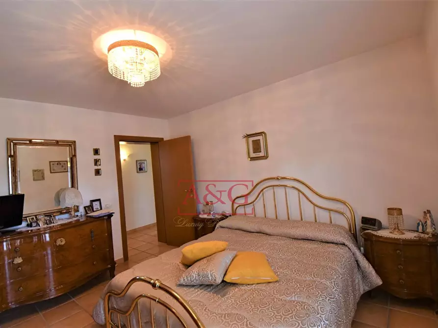 Immagine 26 di Rustico / casale in vendita  in Via Saletto 17 a Montappone