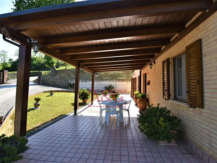 Immagine 3 di Rustico / casale in vendita  in Via Saletto 17 a Montappone