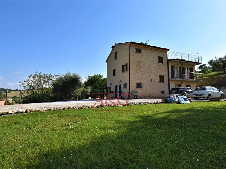 Immagine 40 di Rustico / casale in vendita  in Via Saletto 17 a Montappone