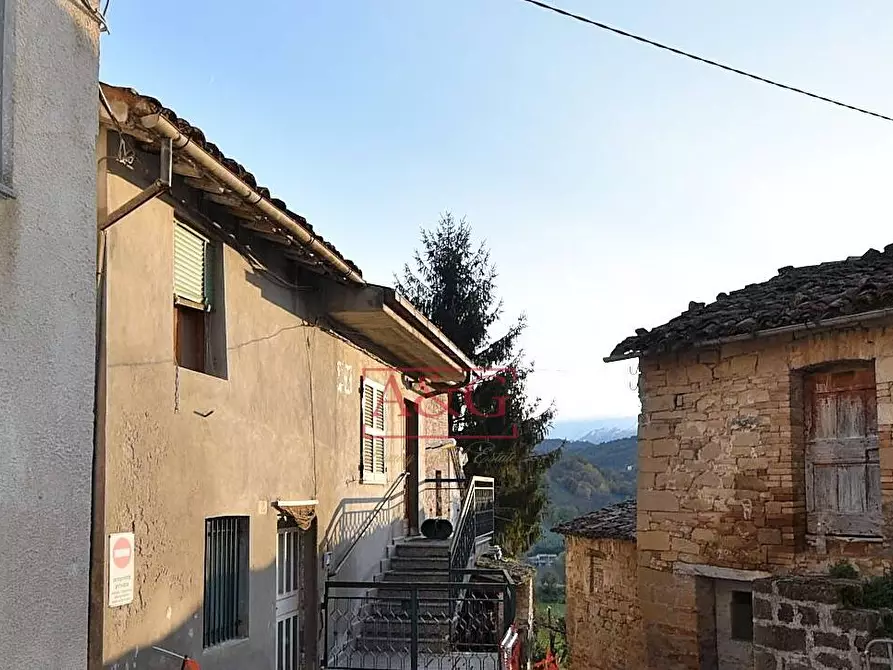 Immagine 19 di Casa indipendente in vendita  in villa salvi a Amandola