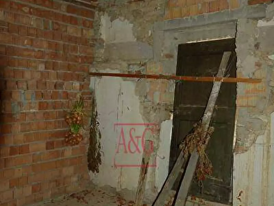 Immagine 15 di Casa indipendente in vendita  in villa salvi a Amandola