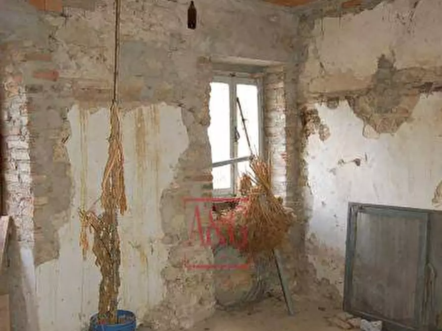 Immagine 16 di Casa indipendente in vendita  in villa salvi a Amandola