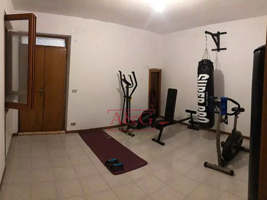 Immagine 13 di Appartamento in vendita  in villa salvi a Amandola