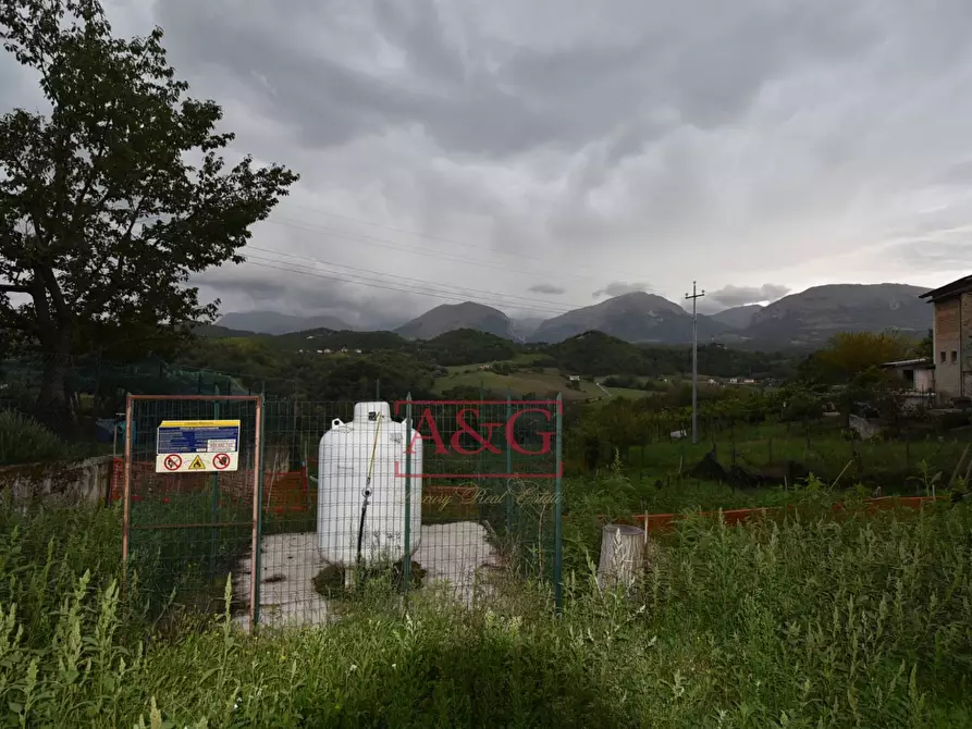 Immagine 23 di Casa indipendente in vendita  in villa salvi a Amandola