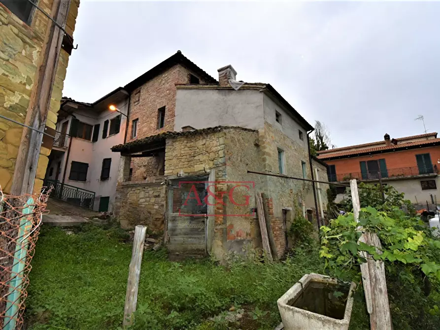 Immagine 2 di Casa indipendente in vendita  in villa salvi a Amandola