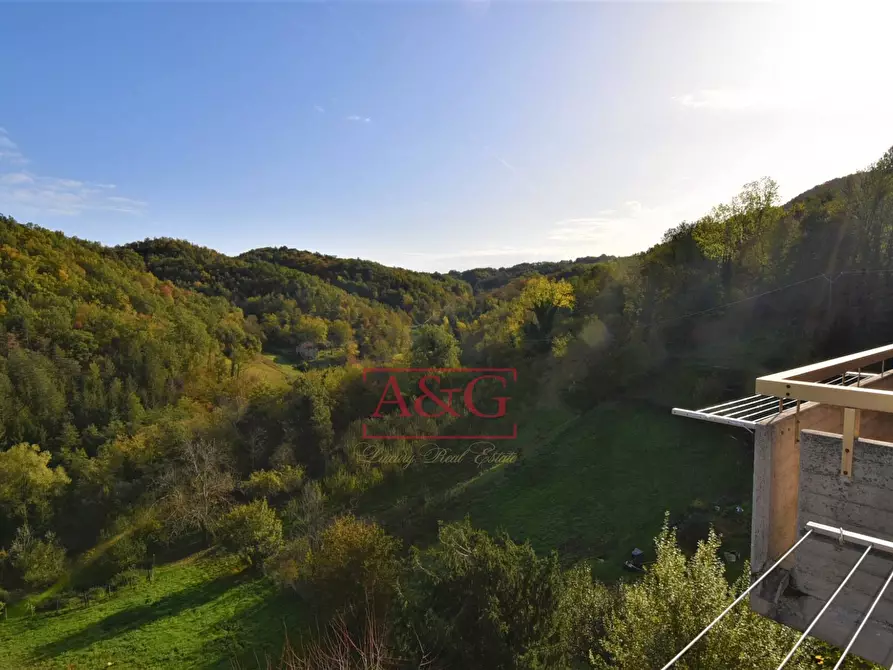 Immagine 29 di Appartamento in vendita  in Via Rio a Montefortino