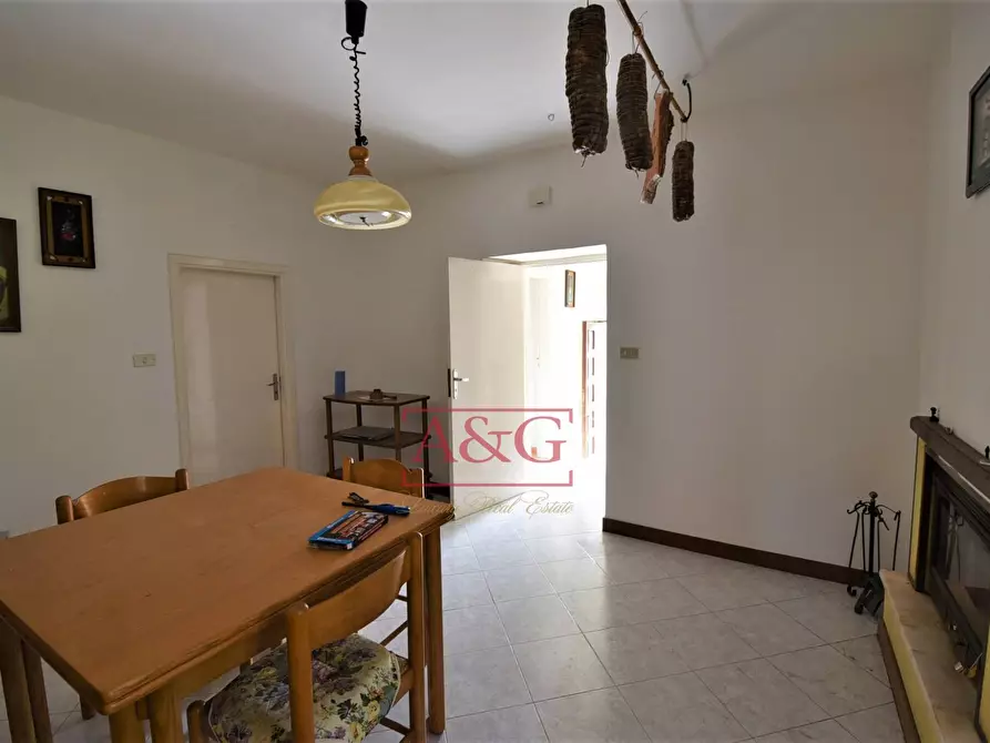 Immagine 21 di Casa indipendente in vendita  in Località Villa Cese a Amandola