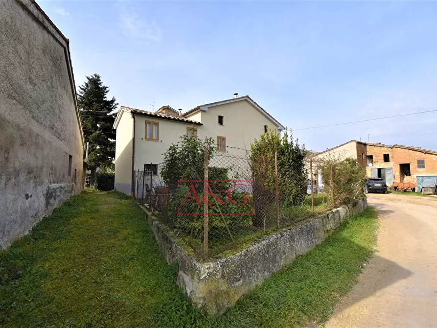 Immagine 25 di Casa indipendente in vendita  in Località Villa Cese a Amandola