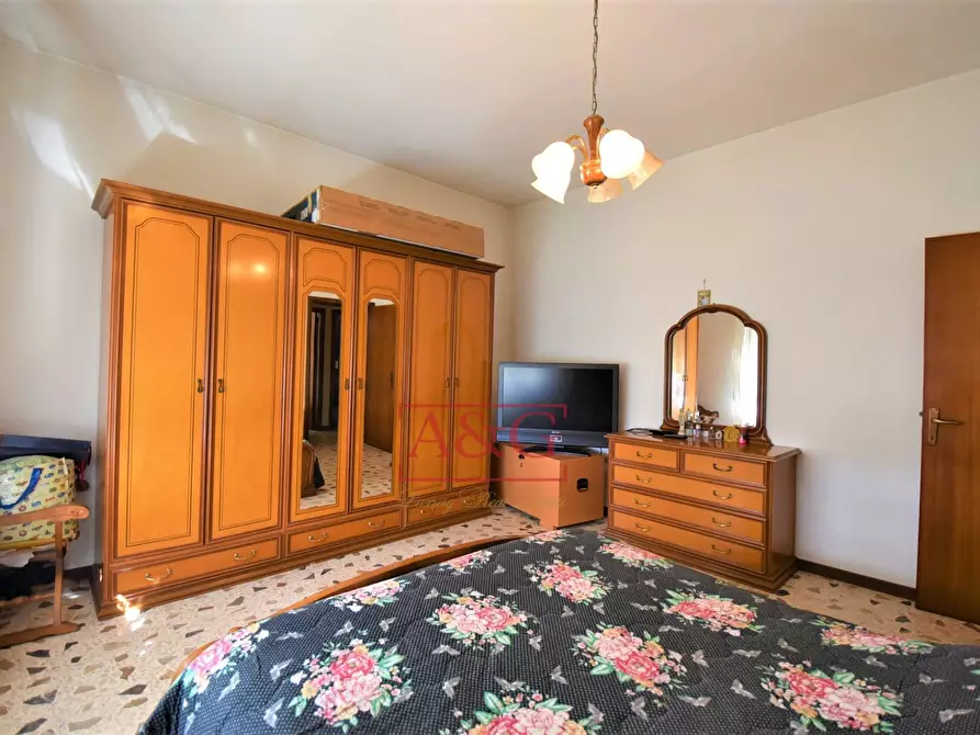 Immagine 9 di Appartamento in vendita  in Via Campo Sportivo a Comunanza