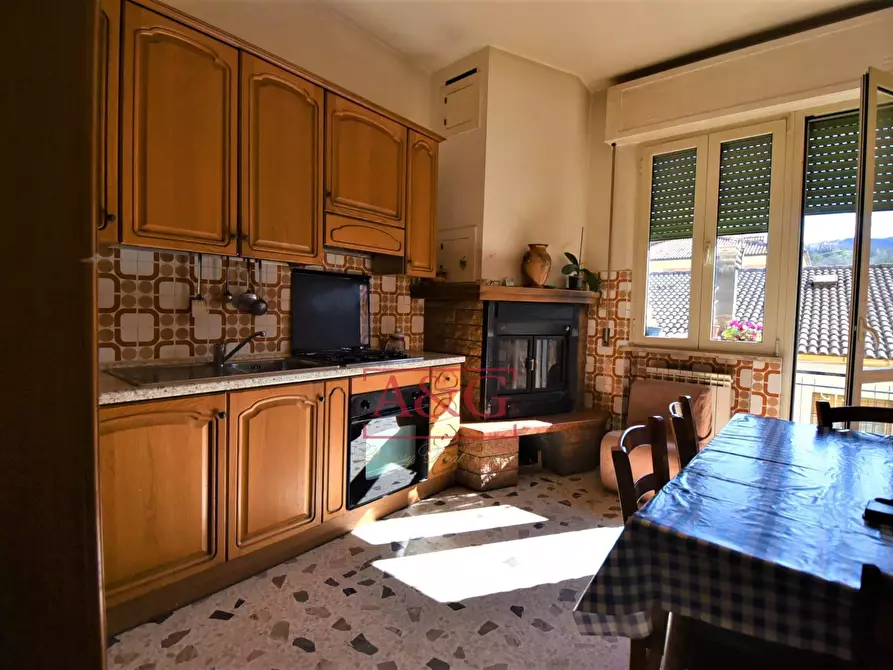 Immagine 17 di Appartamento in vendita  in Via Campo Sportivo a Comunanza