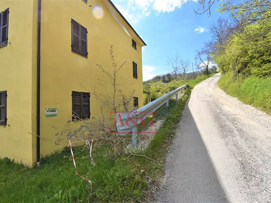 Immagine 6 di Rustico / casale in vendita  in montefalcone a Montefalcone Appennino