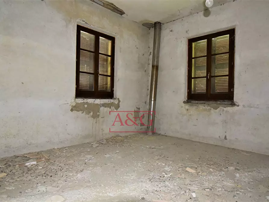 Immagine 26 di Rustico / casale in vendita  in montefalcone a Montefalcone Appennino