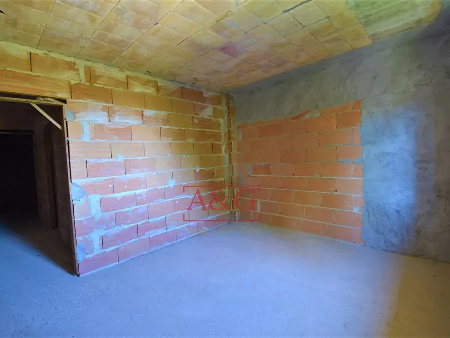 Immagine 20 di Villa in vendita  in Via Della Pace a Falerone