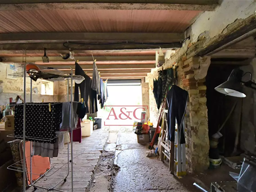 Immagine 36 di Rustico / casale in vendita  in Contrada Rio del Bove 1 a Torre San Patrizio