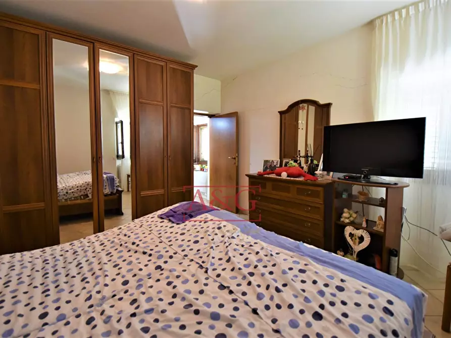 Immagine 26 di Rustico / casale in vendita  in Contrada Rio del Bove 1 a Torre San Patrizio