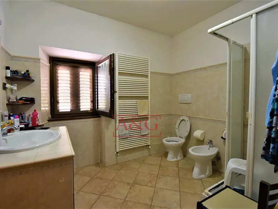 Immagine 23 di Rustico / casale in vendita  in Contrada Rio del Bove 1 a Torre San Patrizio