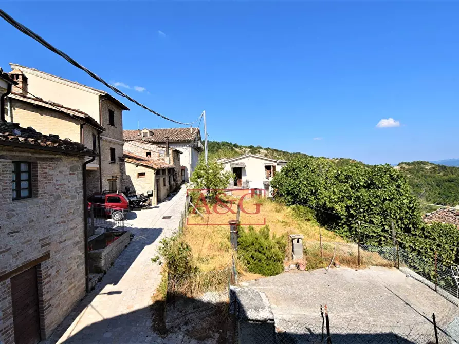 Immagine 20 di Casa indipendente in vendita  in Valle 22 a Amandola