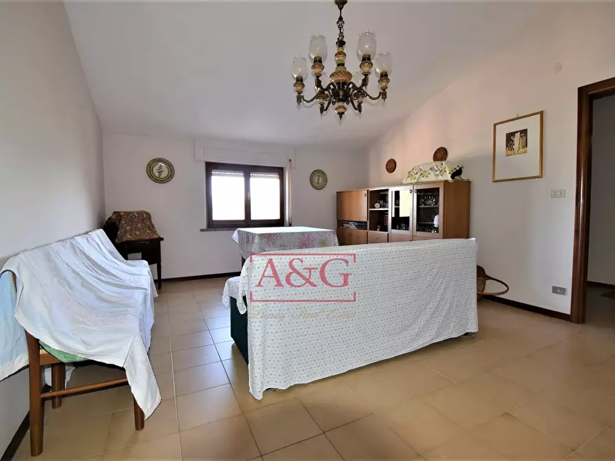 Immagine 5 di Appartamento in vendita  in VIA ALDO MORO a Amandola