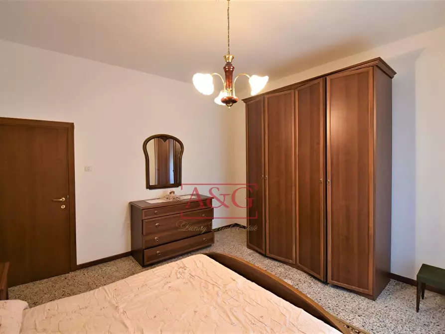 Immagine 27 di Casa indipendente in vendita  in Contrada Morrone a Belforte Del Chienti