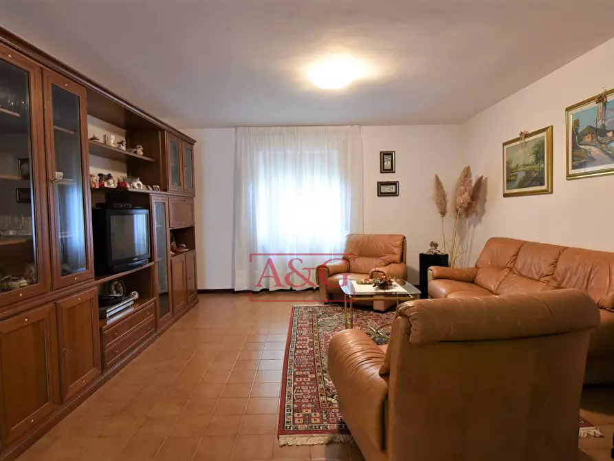 Immagine 34 di Casa indipendente in vendita  in Contrada Morrone a Belforte Del Chienti