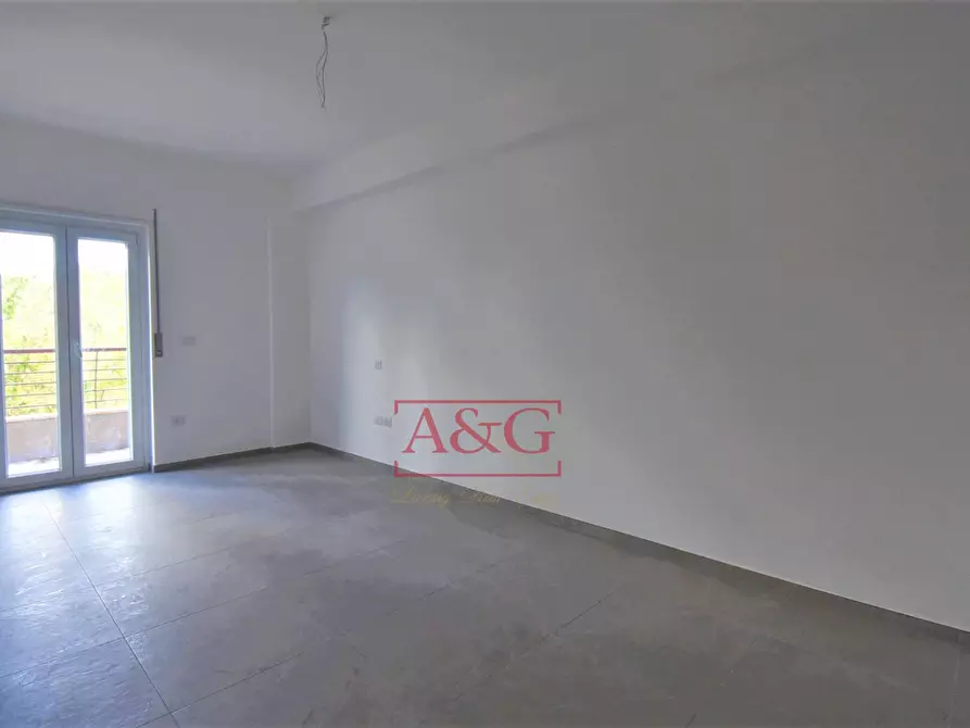 Immagine 3 di Appartamento in vendita  in Via Domenico Sbarra a Montefortino