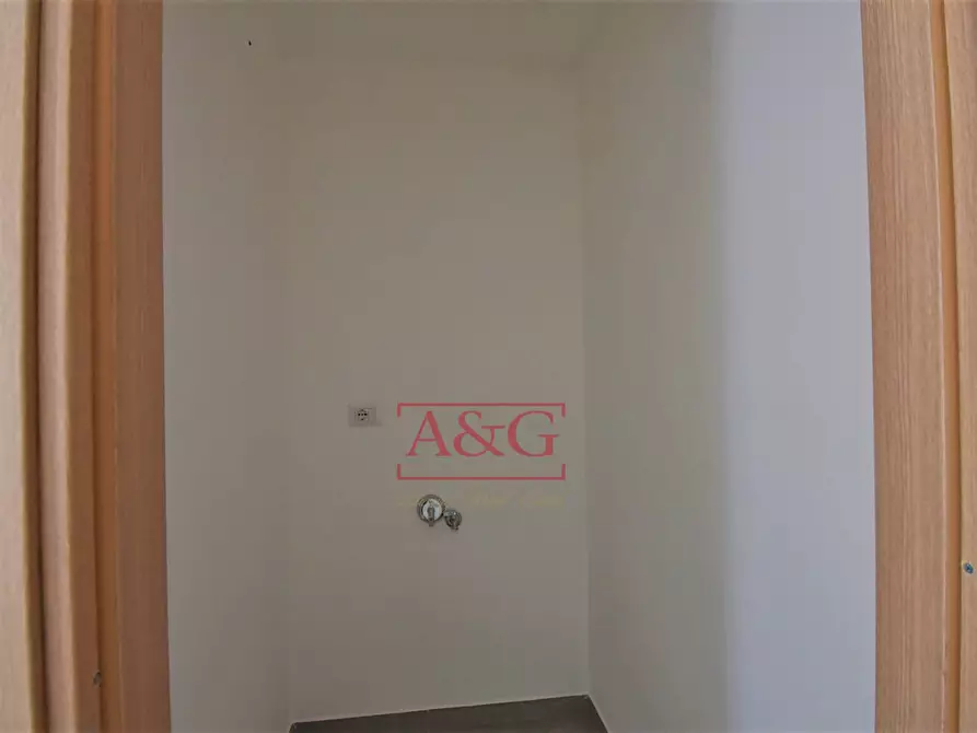 Immagine 14 di Appartamento in vendita  in Via Domenico Sbarra a Montefortino