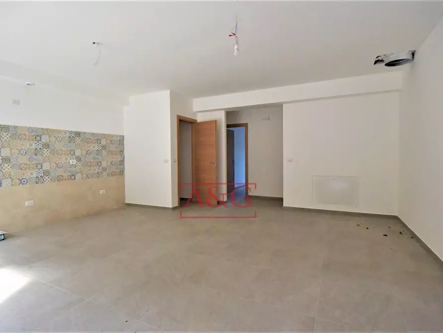 Immagine 16 di Appartamento in vendita  in Via Domenico Sbarra a Montefortino