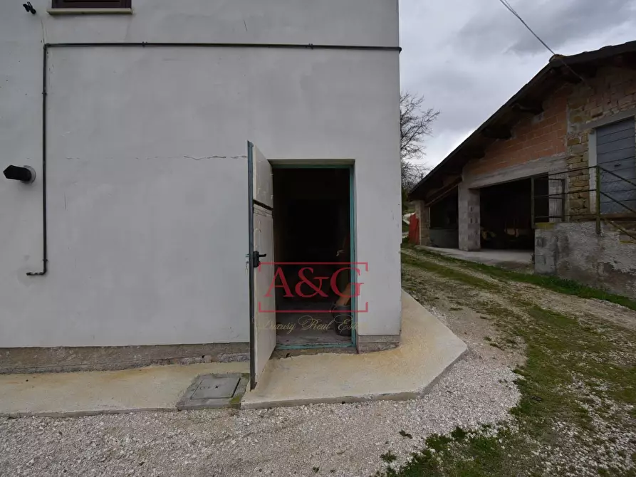 Immagine 37 di Casa indipendente in vendita  in Contrada Schito a Sarnano
