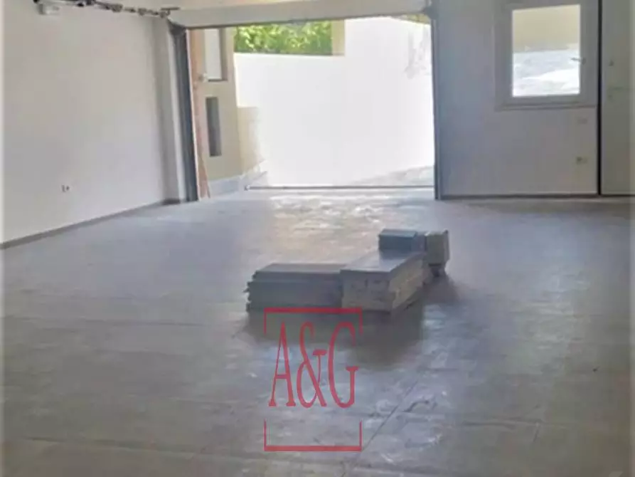 Immagine 34 di Villetta a schiera in vendita  in Via Domenico Sbarra 70 a Montefortino