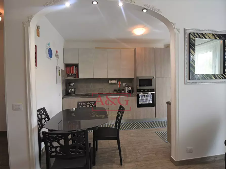 Immagine 15 di Appartamento in vendita  in Via Cavour a Comunanza