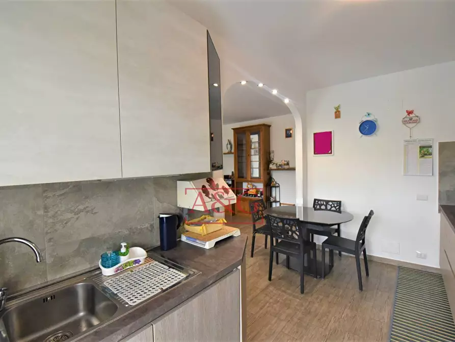 Immagine 14 di Appartamento in vendita  in Via Cavour a Comunanza