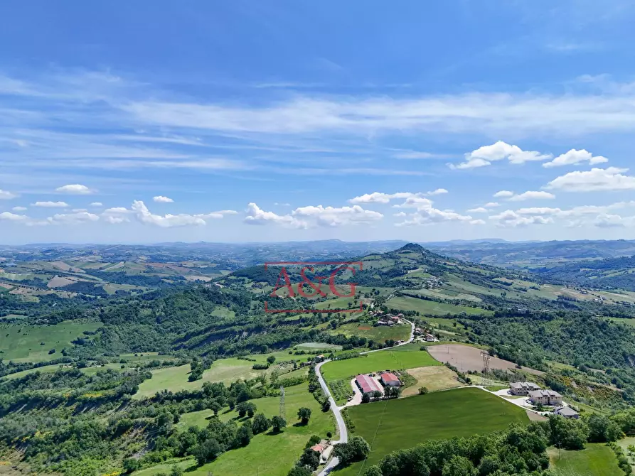 Immagine 45 di Casa semindipendente in vendita  in Contrada Castello 7/B a Gualdo