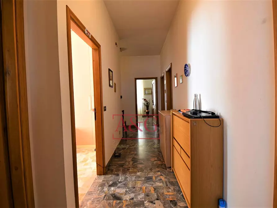 Immagine 20 di Villa in vendita  in Via Del Monte 10 a Smerillo