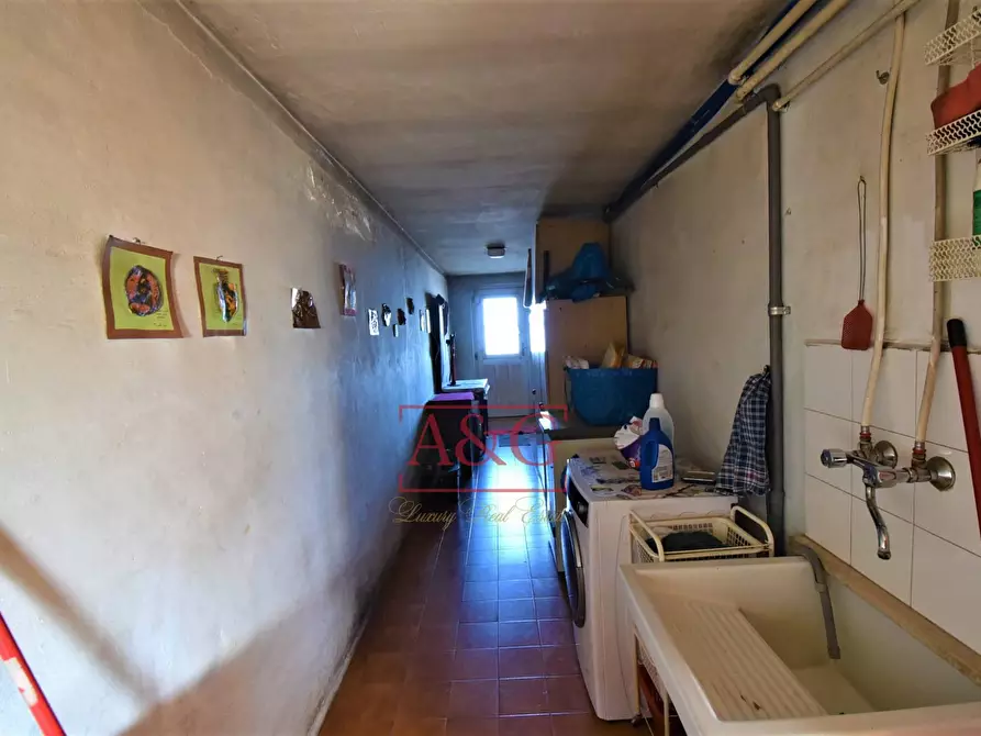 Immagine 33 di Villa in vendita  in Via Del Monte 10 a Smerillo