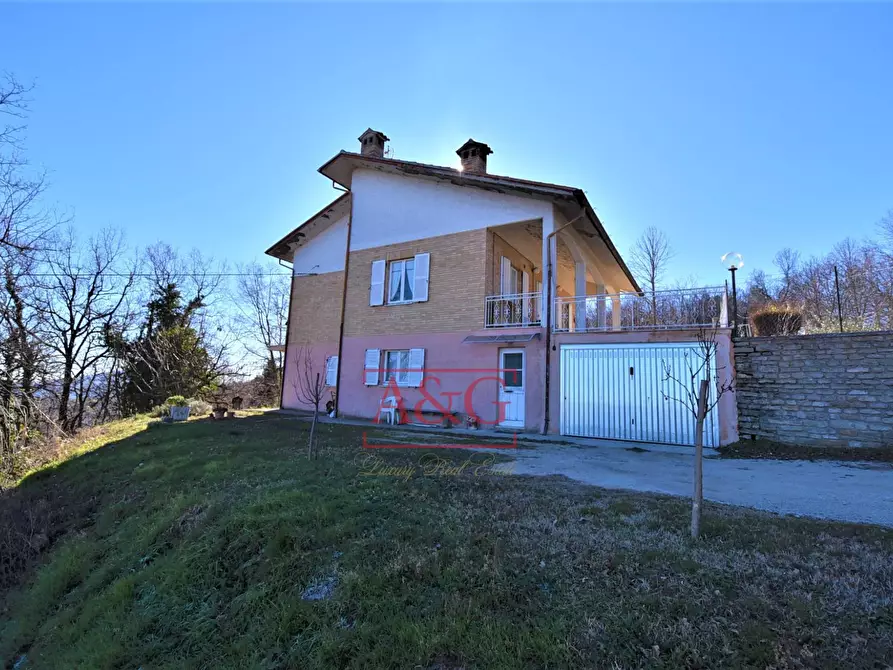 Immagine 44 di Villa in vendita  in Via Del Monte 10 a Smerillo