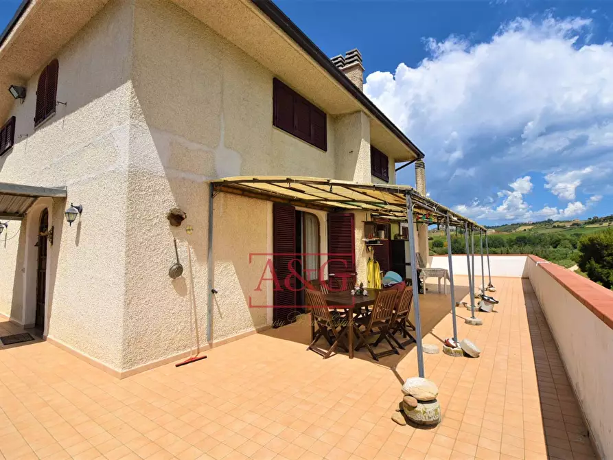 Immagine 35 di Villa in vendita  in Contrada Spiagge 12 a Monteprandone