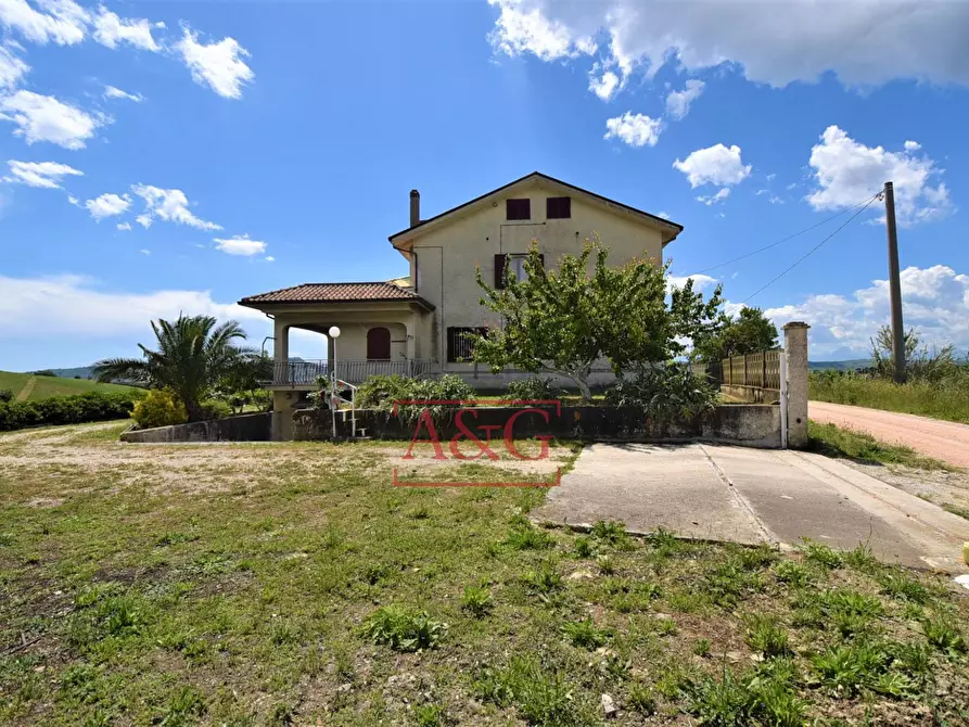 Immagine 8 di Villa in vendita  in Contrada Spiagge 12 a Monteprandone