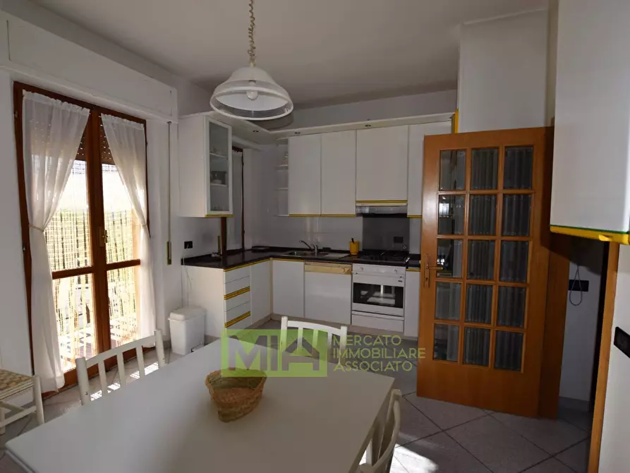 Immagine 10 di Appartamento in vendita  in Via Rossini a Force