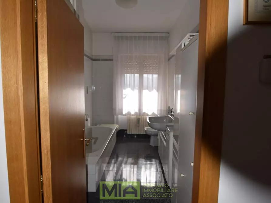 Immagine 17 di Appartamento in vendita  in Via Rossini a Force