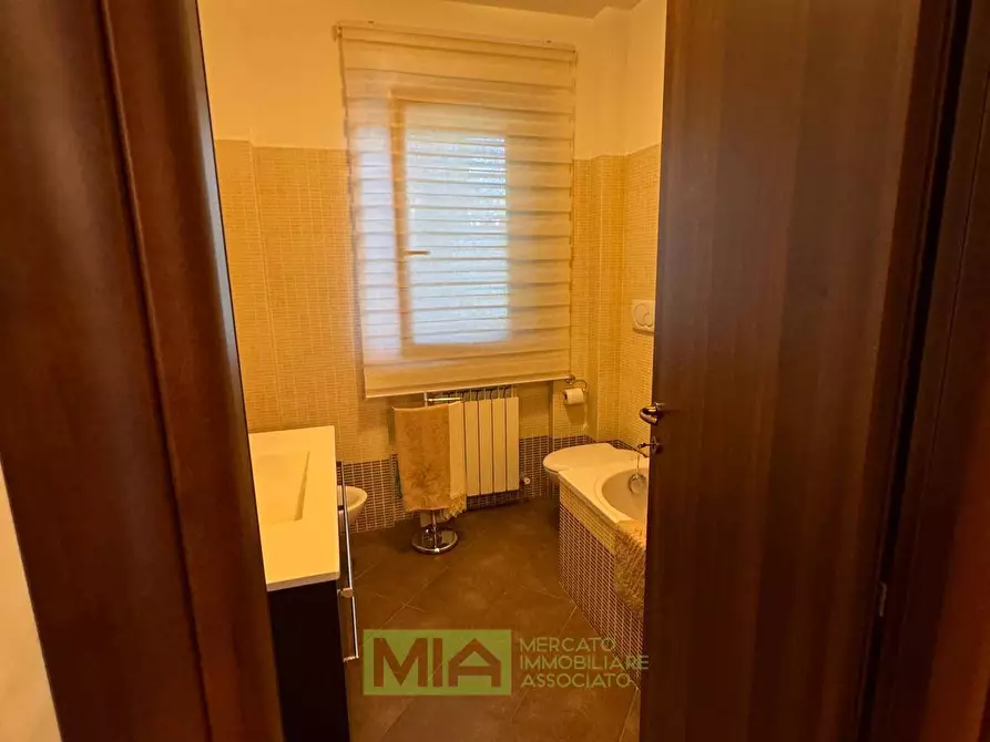 Immagine 11 di Appartamento in vendita  a Amandola