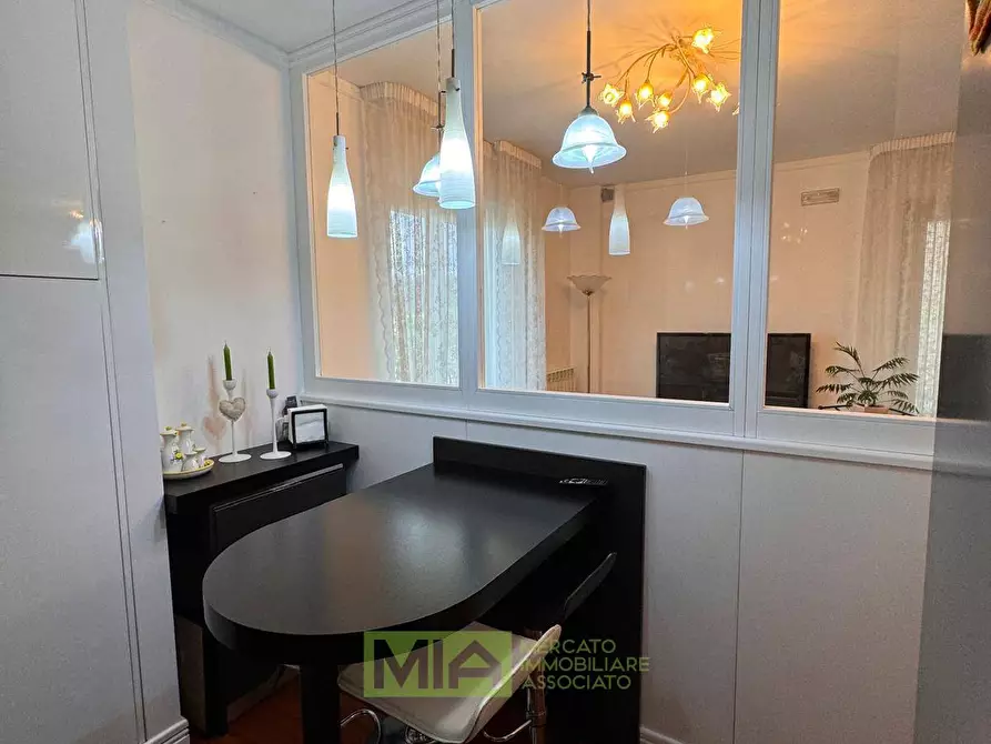 Immagine 15 di Appartamento in vendita  a Amandola