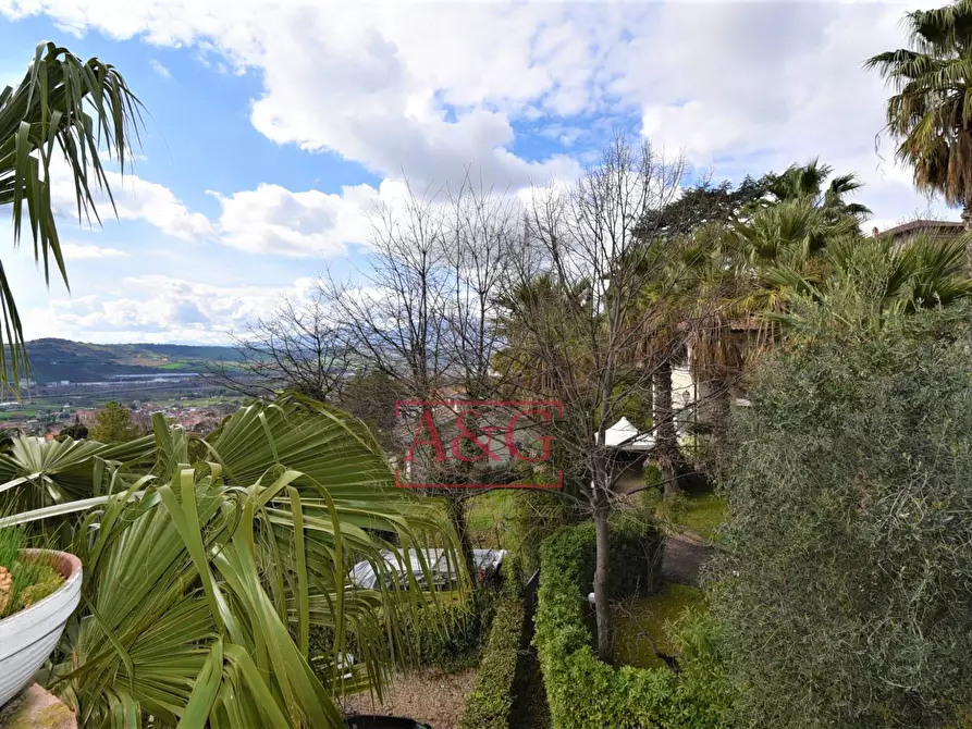 Immagine 57 di Casa semindipendente in vendita  in Via Cavour 3 a Colli Del Tronto