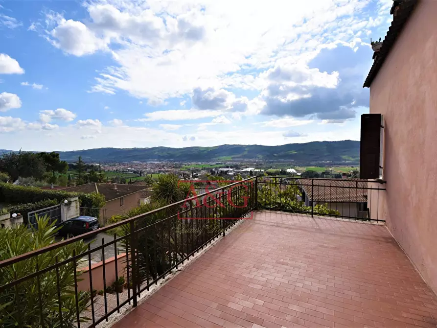 Immagine 8 di Casa semindipendente in vendita  in Via Cavour 3 a Colli Del Tronto