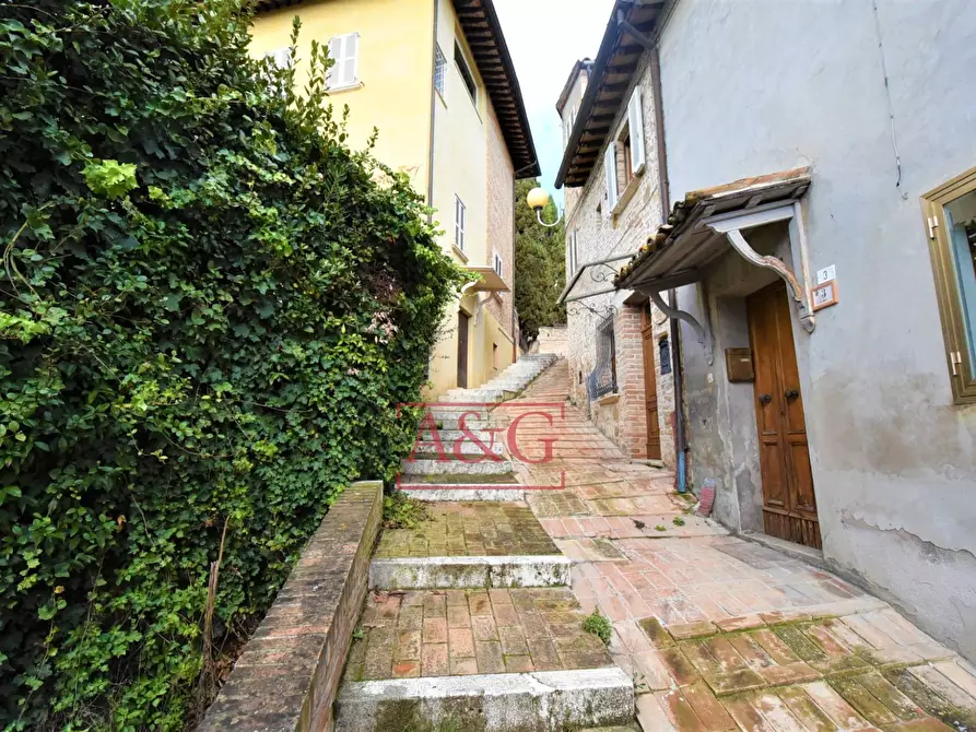 Immagine 32 di Casa semindipendente in vendita  in Via Cavour 3 a Colli Del Tronto