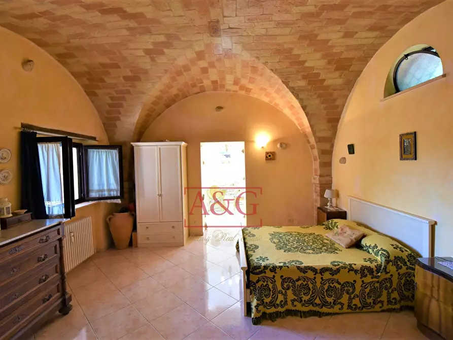 Immagine 50 di Casa semindipendente in vendita  in Via Cavour 3 a Colli Del Tronto