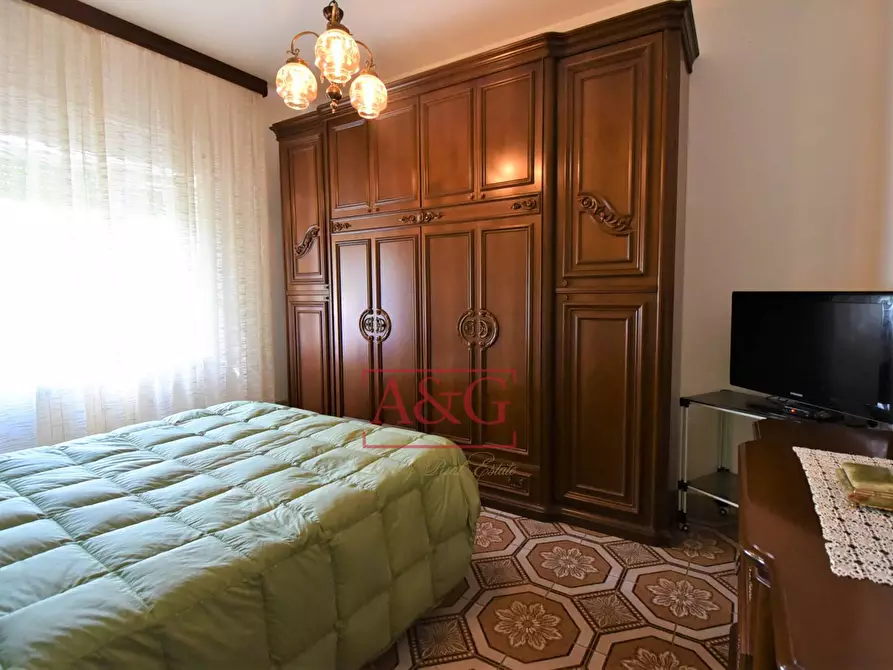 Immagine 11 di Casa semindipendente in vendita  in Contrada Montone 44 a Montegiorgio