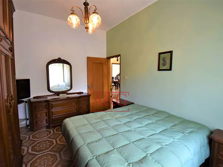 Immagine 12 di Casa semindipendente in vendita  in Contrada Montone 44 a Montegiorgio