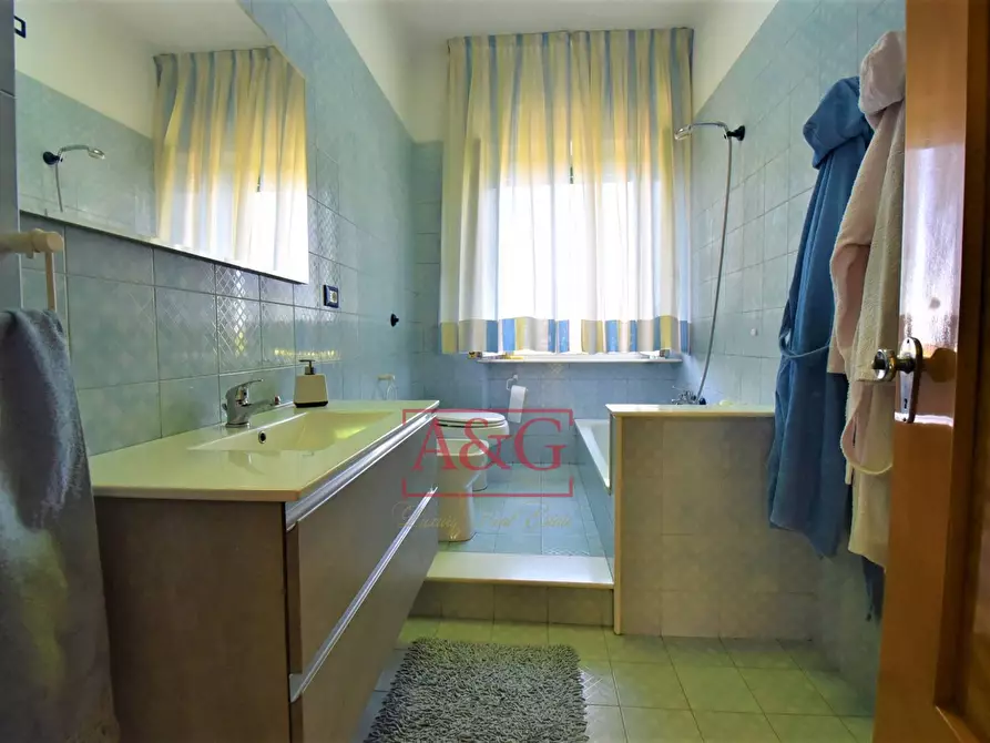 Immagine 20 di Casa semindipendente in vendita  in Contrada Montone 44 a Montegiorgio