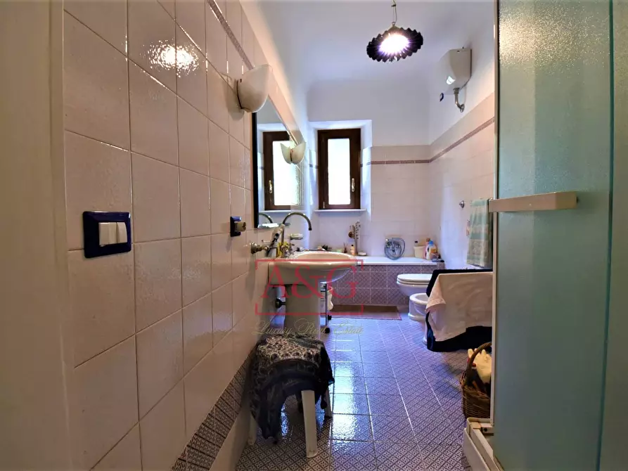 Immagine 30 di Villa in vendita  in Via Tenna 4 a Magliano Di Tenna