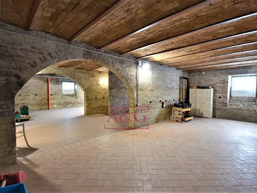 Immagine 39 di Villa in vendita  in Via Tenna 4 a Magliano Di Tenna